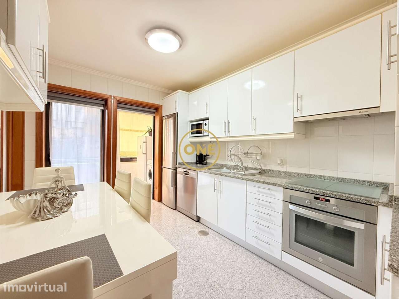 Excelente Apartamento T3 no centro da cidade da Trofa - Grande imagem: 5/26