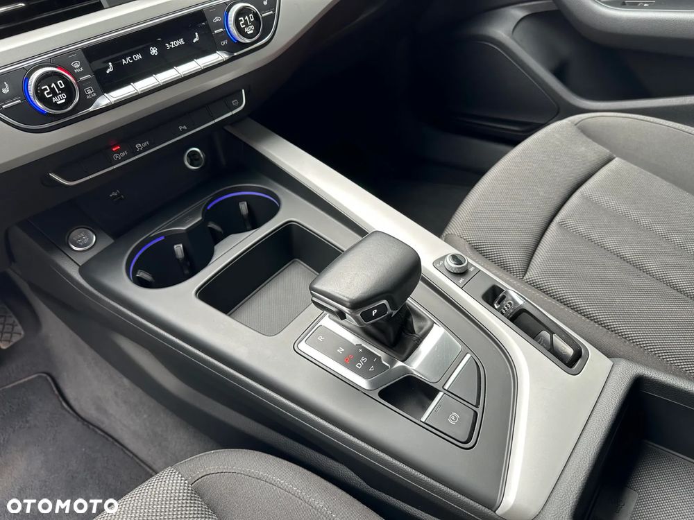 Audi A4 ver-35-tdi-mhev-advanced-s-tronic - 11