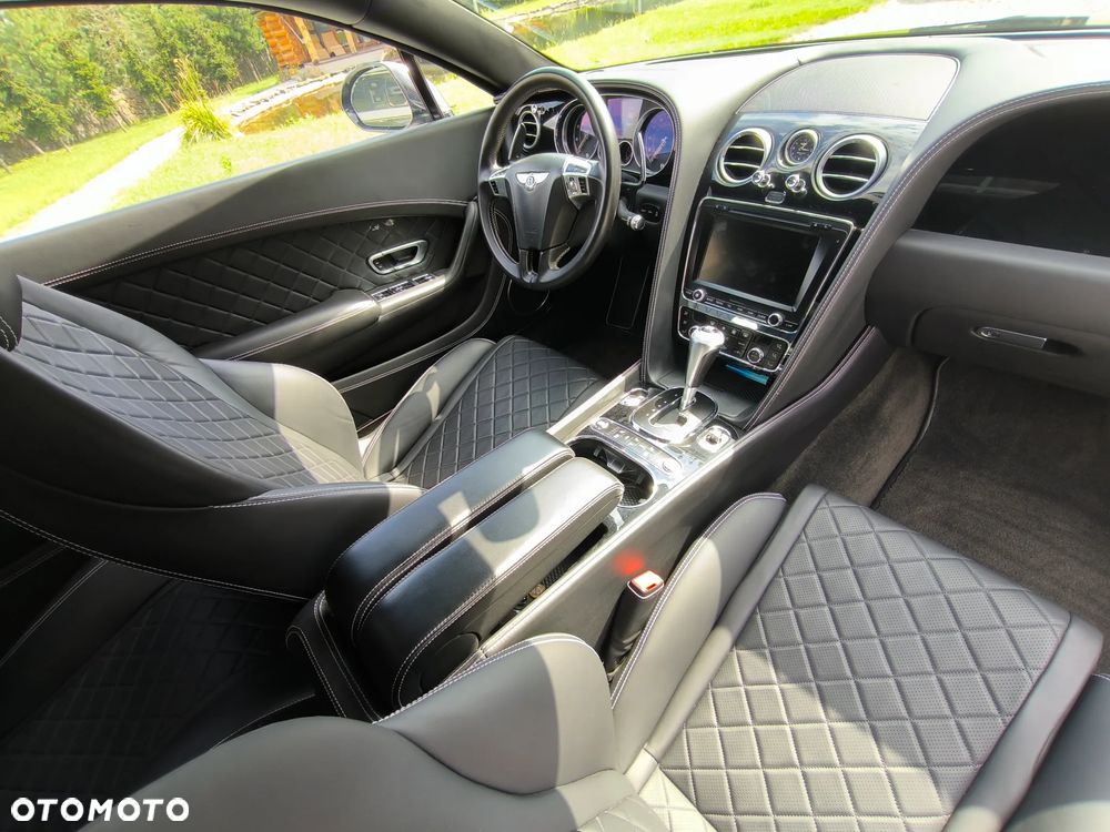 Bentley Continental GT V8 S - 18