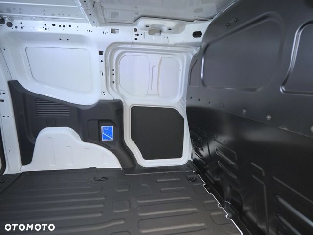 Ford Transit Courier 100KM - 10