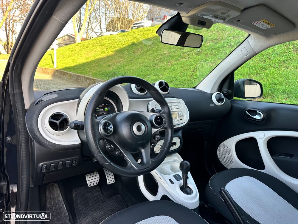 Smart ForTwo Coupé 1.0 Passion 71 Aut. - 24