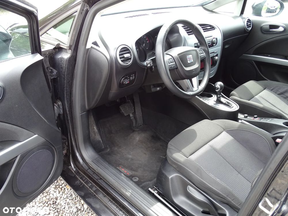 Seat Leon 1.8 TSI Style DSG - 21