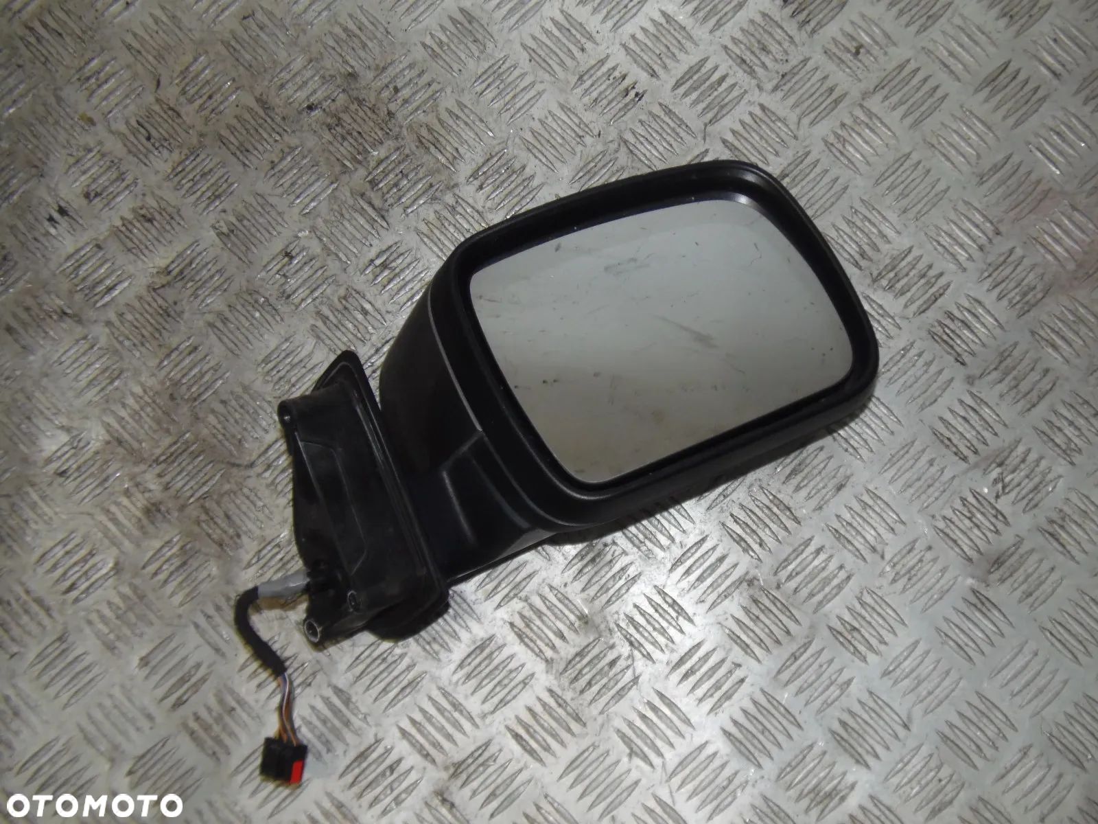 RANGE ROVER SPORT L320 LIFT LUSTERKO PRAWE 10 PIN LRC 907 - 1