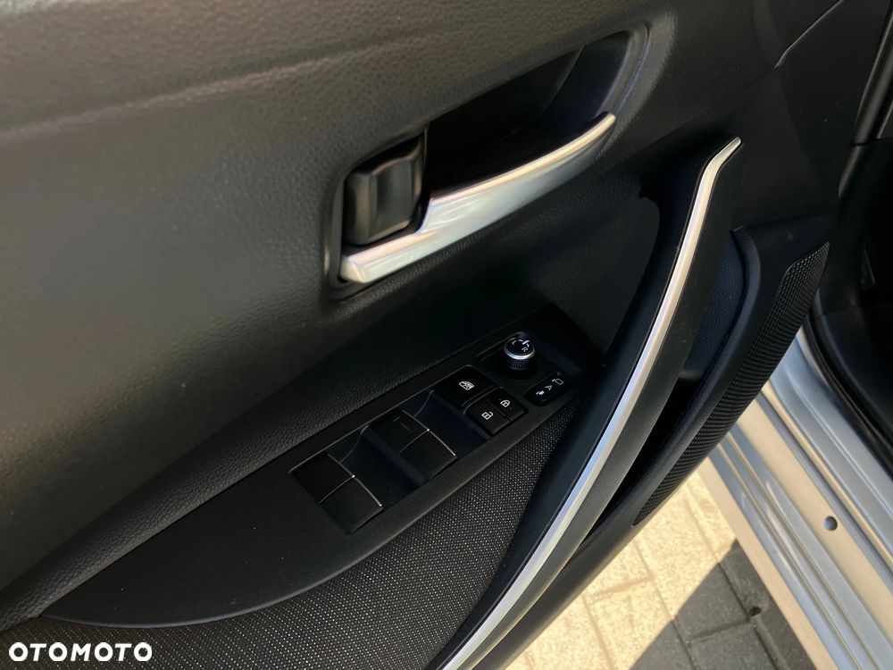 Toyota Corolla 1.5 Comfort MS - 25