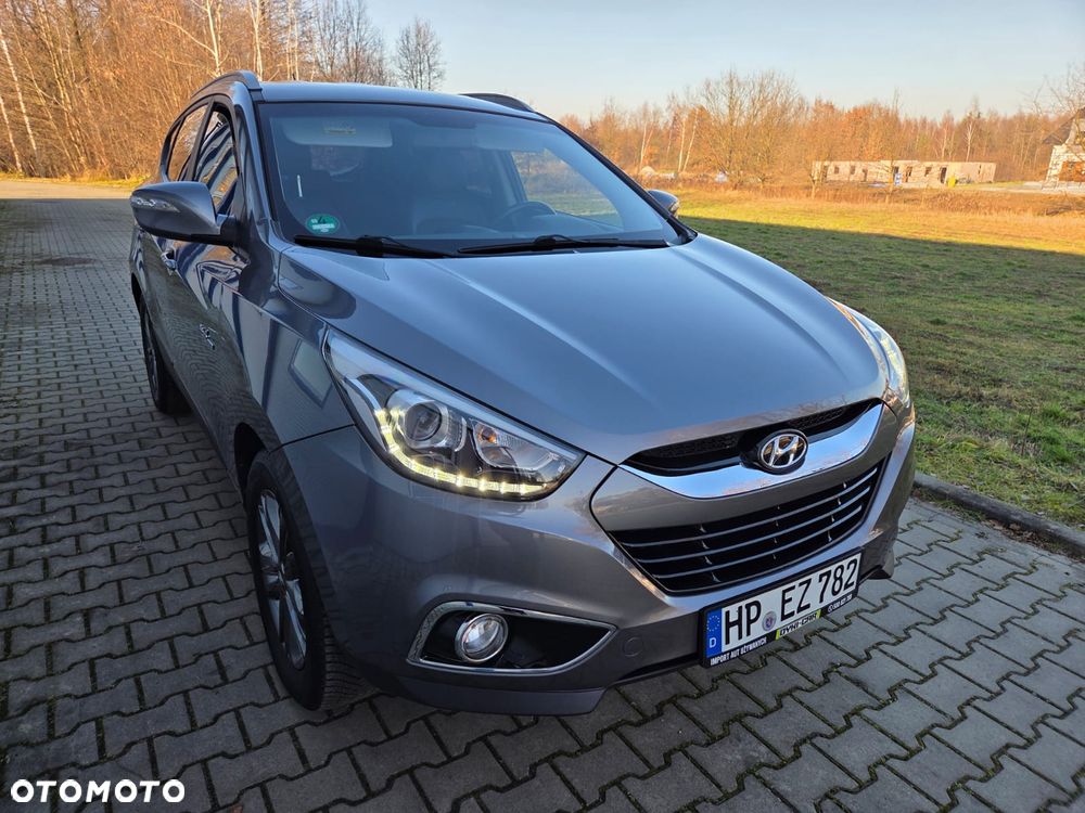 Hyundai ix35 1.6 2WD Fifa World Cup Edition - 10