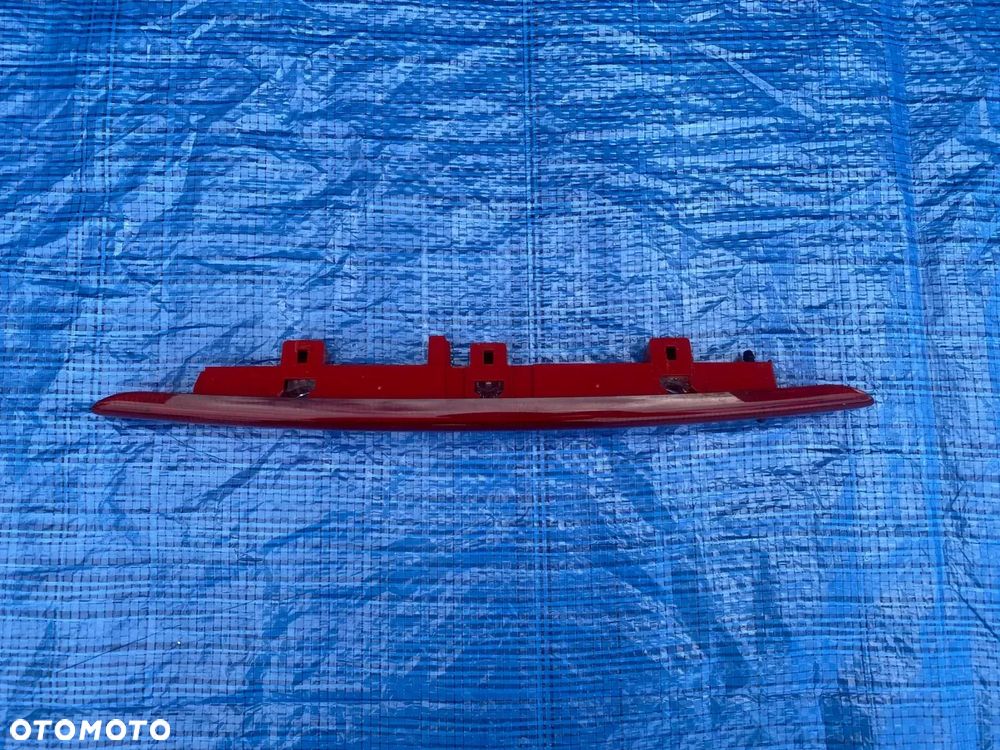 LAMPA TRZECIE ŚRODKOWE ŚWIATŁO STOPU FORD MONDEO MK5 2015 KOMBI EUROPA - 4