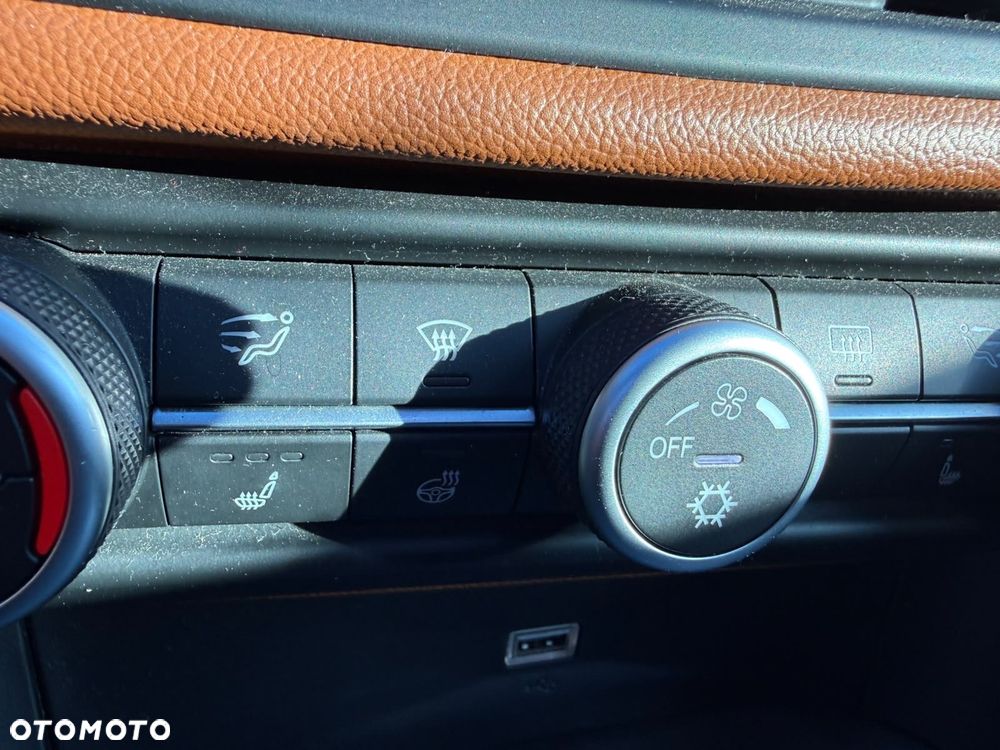 Alfa Romeo Giulia 2.0 Turbo Veloce TI Q4 - 17