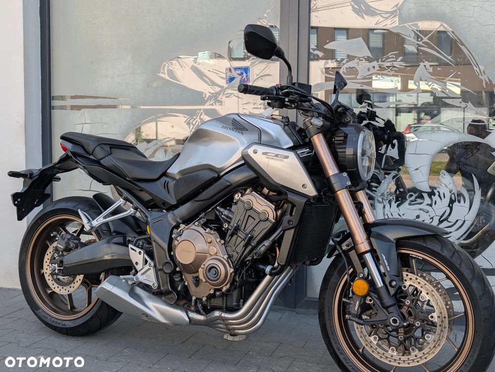 Honda CBF - 15