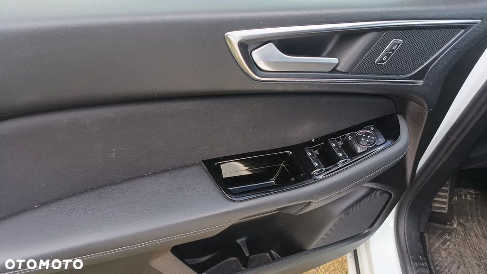 Ford S-Max 2.0 TDCi ST-Line - 14