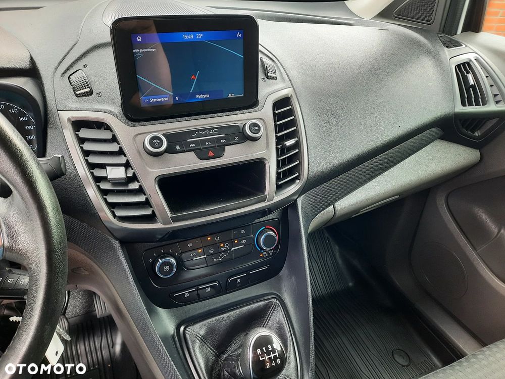 Ford Transit Connect  L2 Długi 3 osobowy - 12