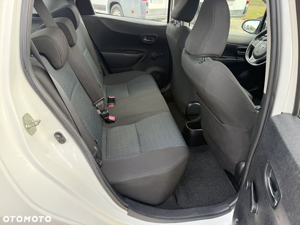 Toyota Yaris 1.0 VVT-i Life - 22