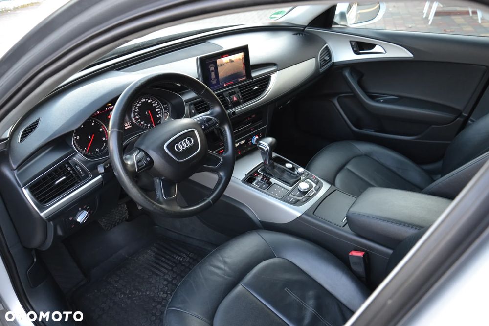 Audi A6 Avant - 16