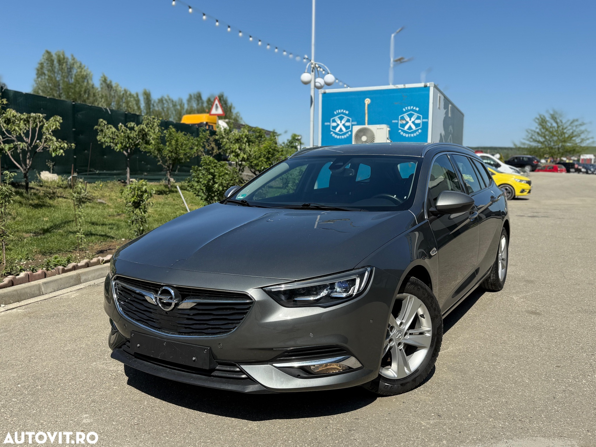 Opel Insignia 2.0 CDTI ECOTEC Start/Stop Edition - 2