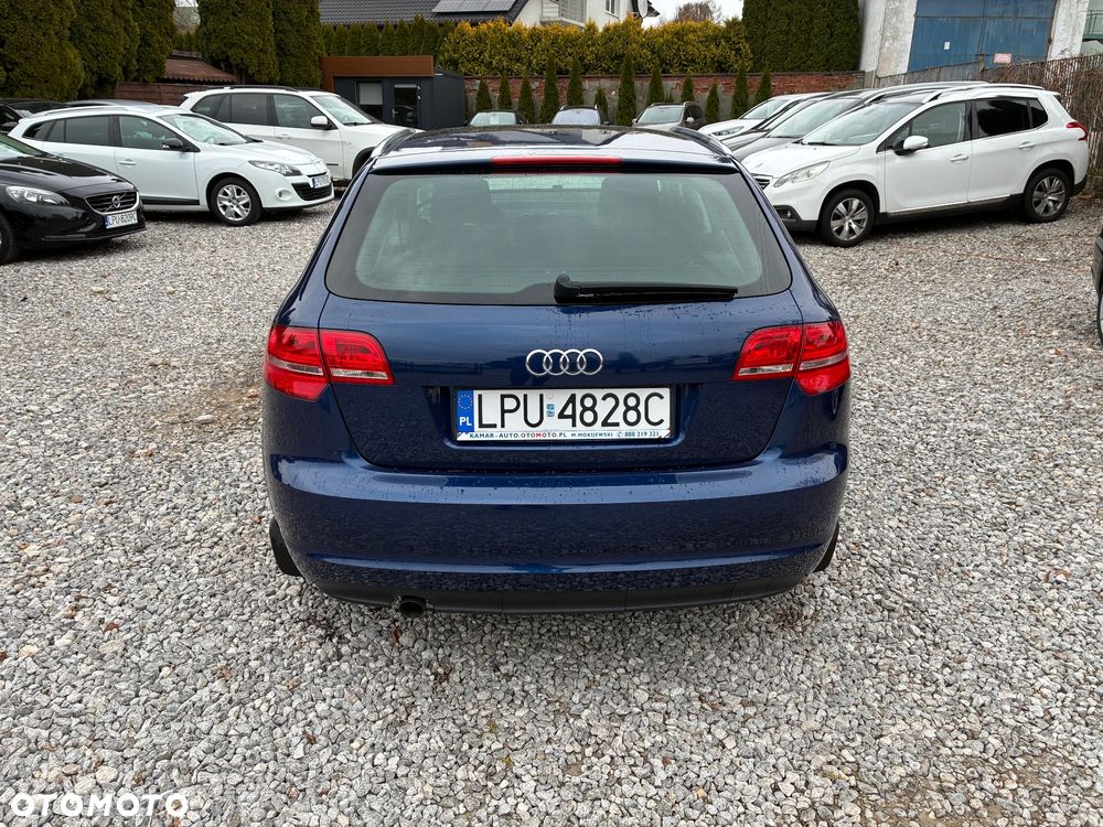 Audi A3 Sportback - 6