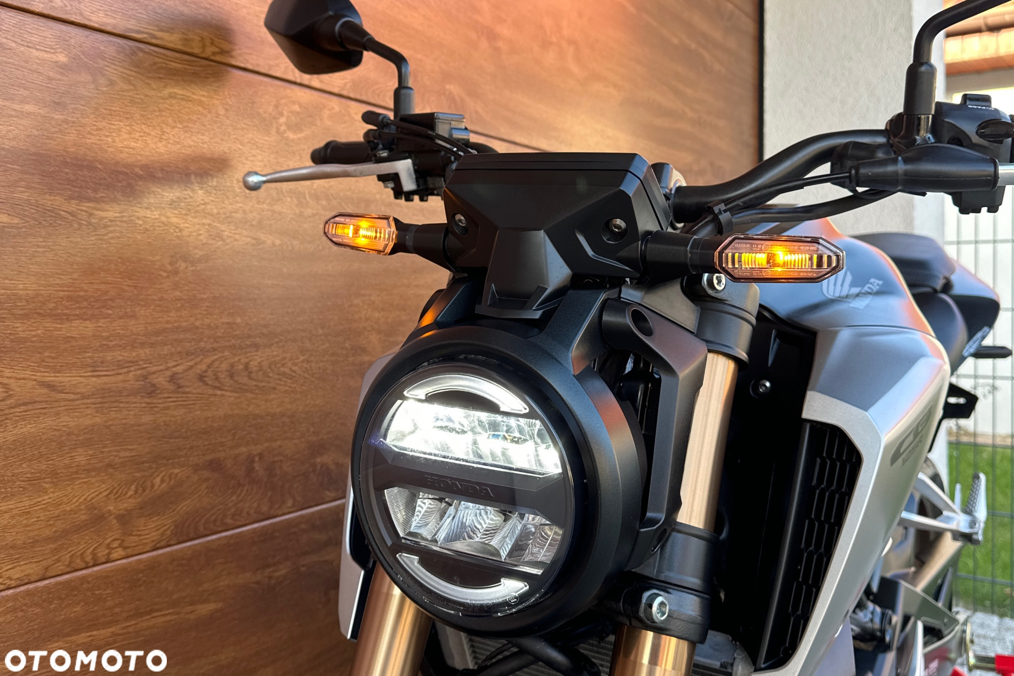 Honda CB - 26