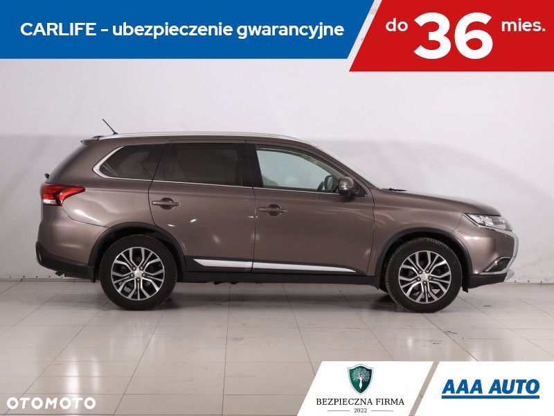 Mitsubishi Outlander - 8