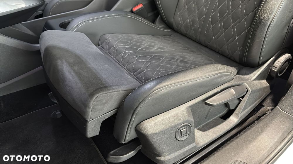 Audi Q4 e-tron - 13