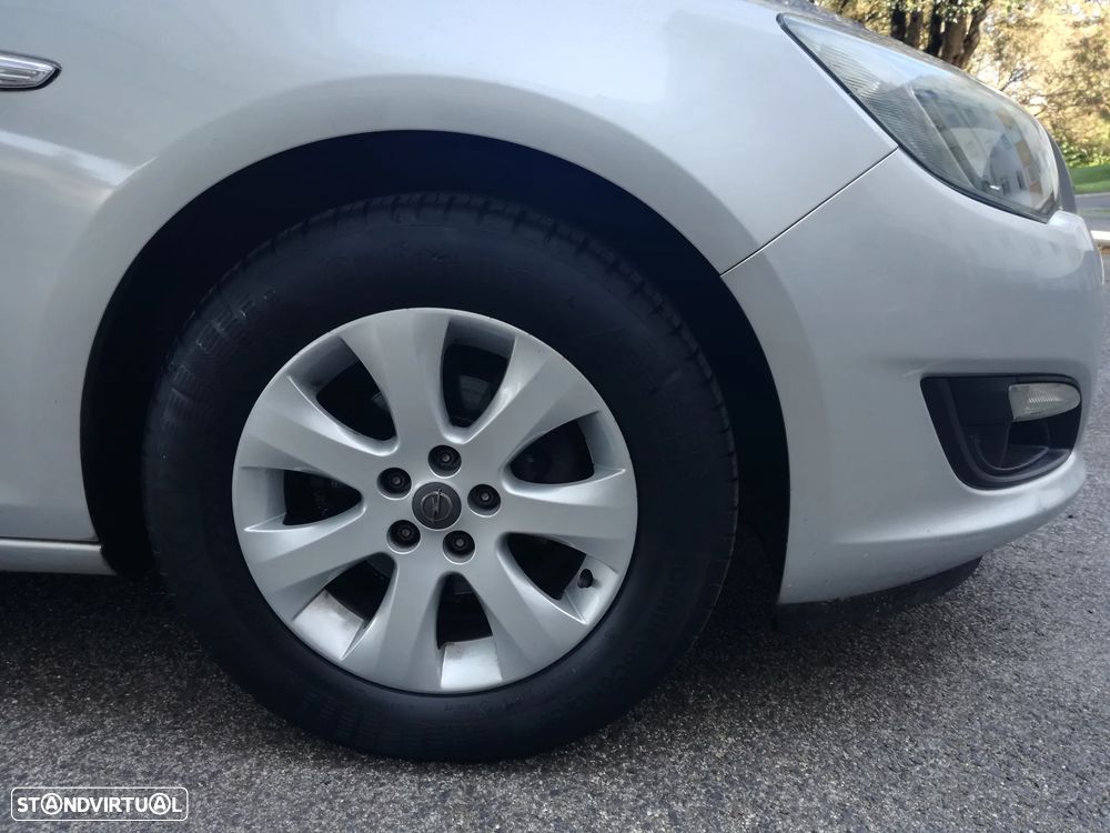 Opel Astra 1.3 CDTI Cosmo - 10