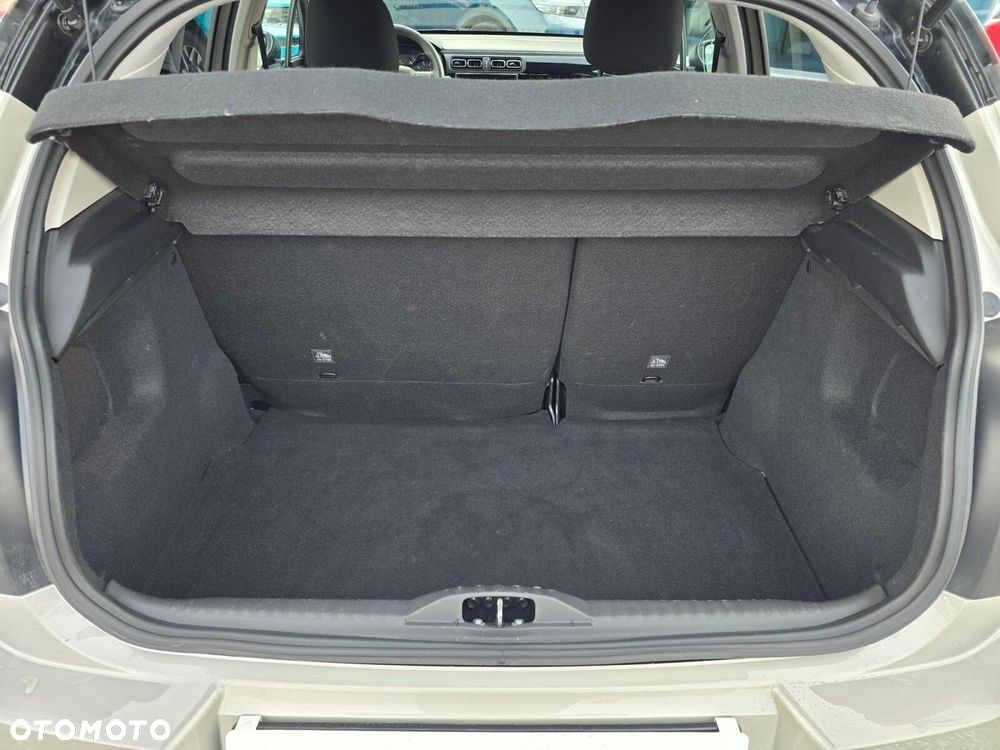 Citroën C3 1.2 PureTech Shine - 25