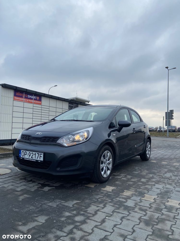 Kia Rio 1.4 EX - 2