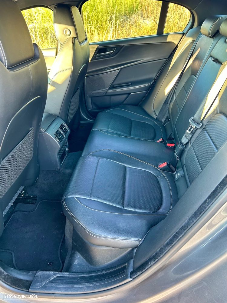 Jaguar XE 2.0 D R-Sport Aut. - 10