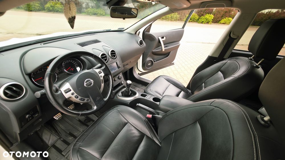 Nissan Qashqai+2 2.0 Tekna - 9