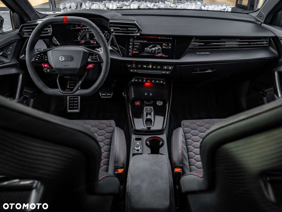 Audi RS3 Limousine TFSI Quattro S tronic - 7