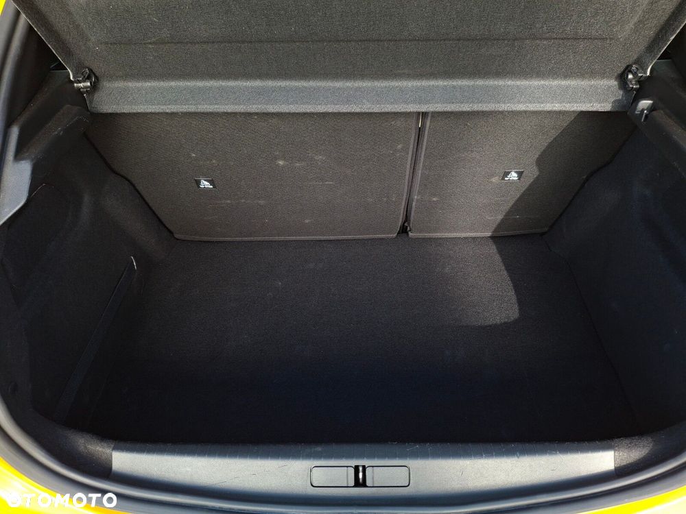 Peugeot 208 1.2 PureTech Active S&S - 23