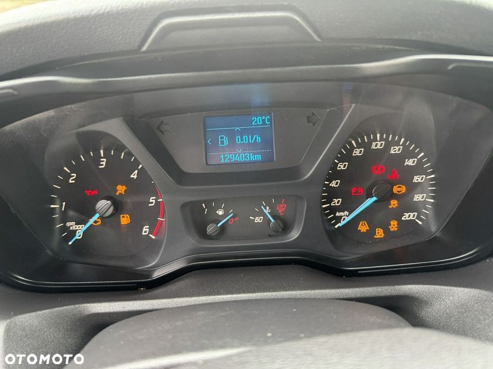 Ford Transit - 13