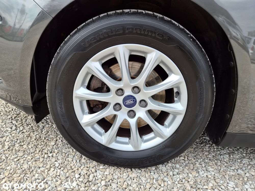 Ford Mondeo - 27