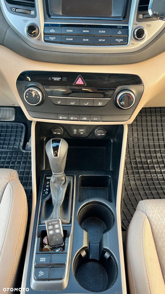 Hyundai Tucson - 11