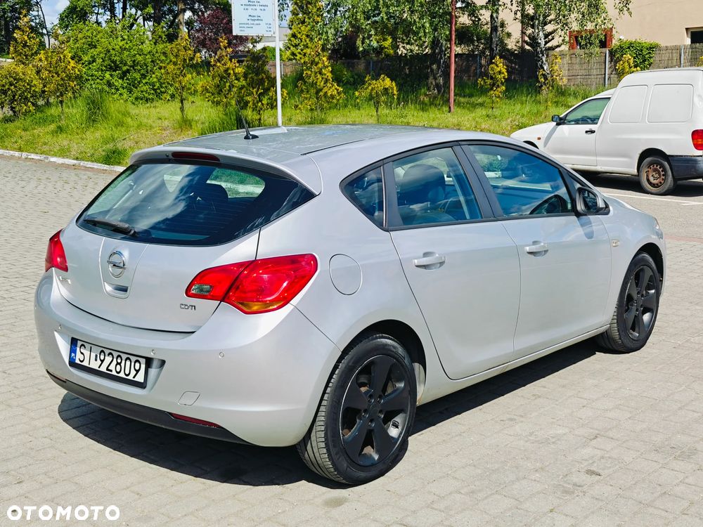 Opel Astra 1.7 CDTI Cosmo - 13