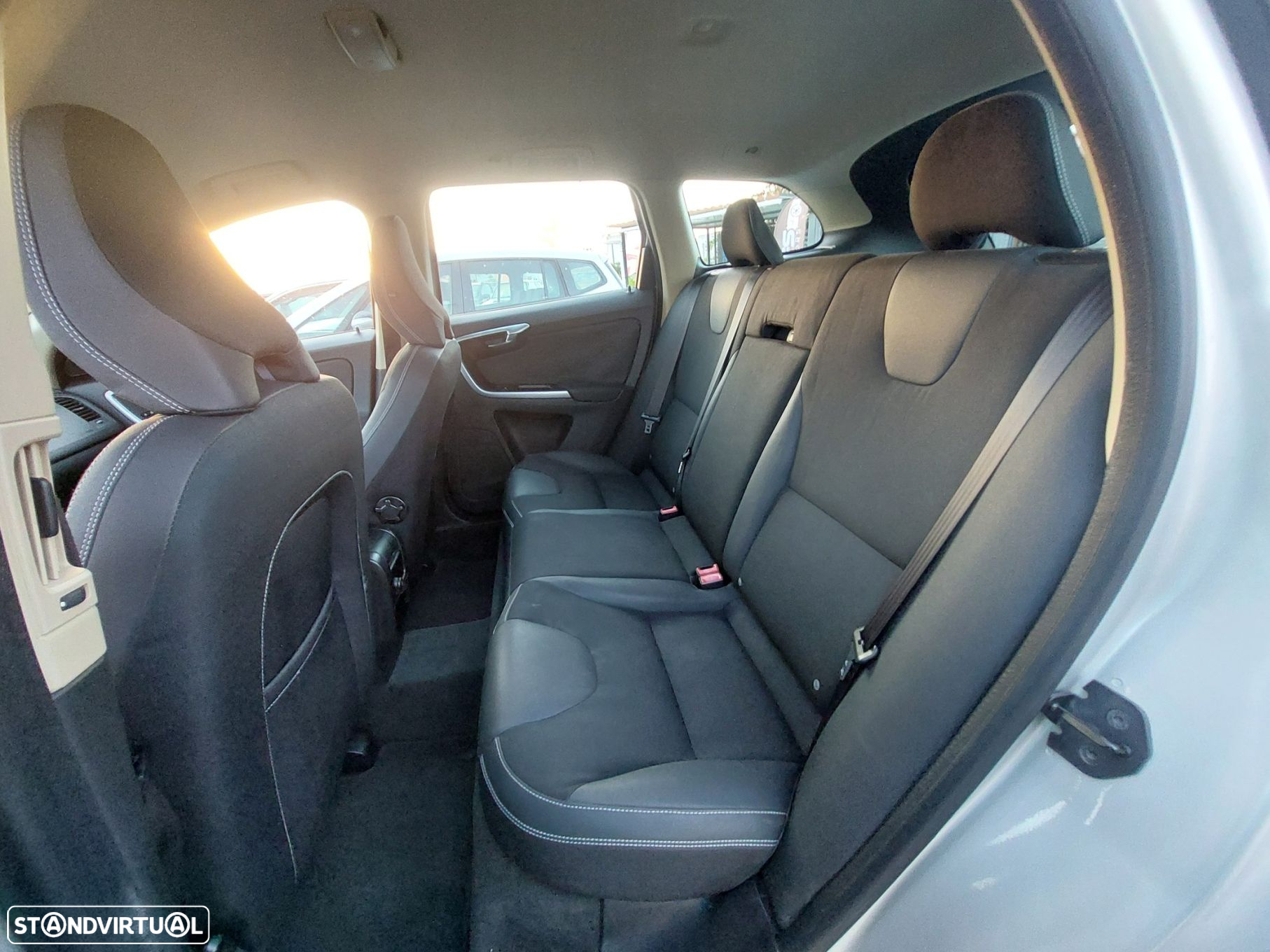 Volvo XC 60 - 10