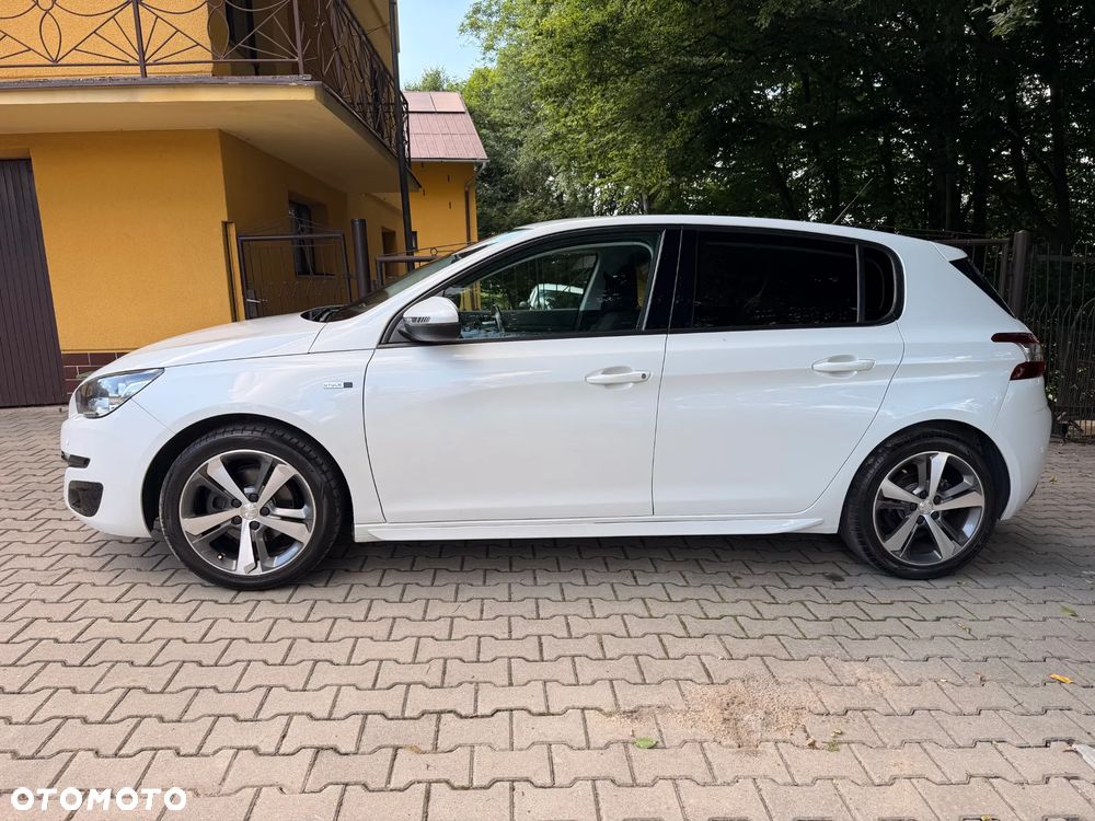 Peugeot 308 1.6 BlueHDi Allure S&S - 2