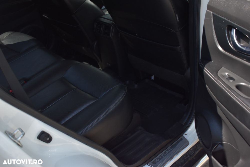 Nissan X-Trail 1.6L dCI Start/Stop XTRONIC Tekna - 23