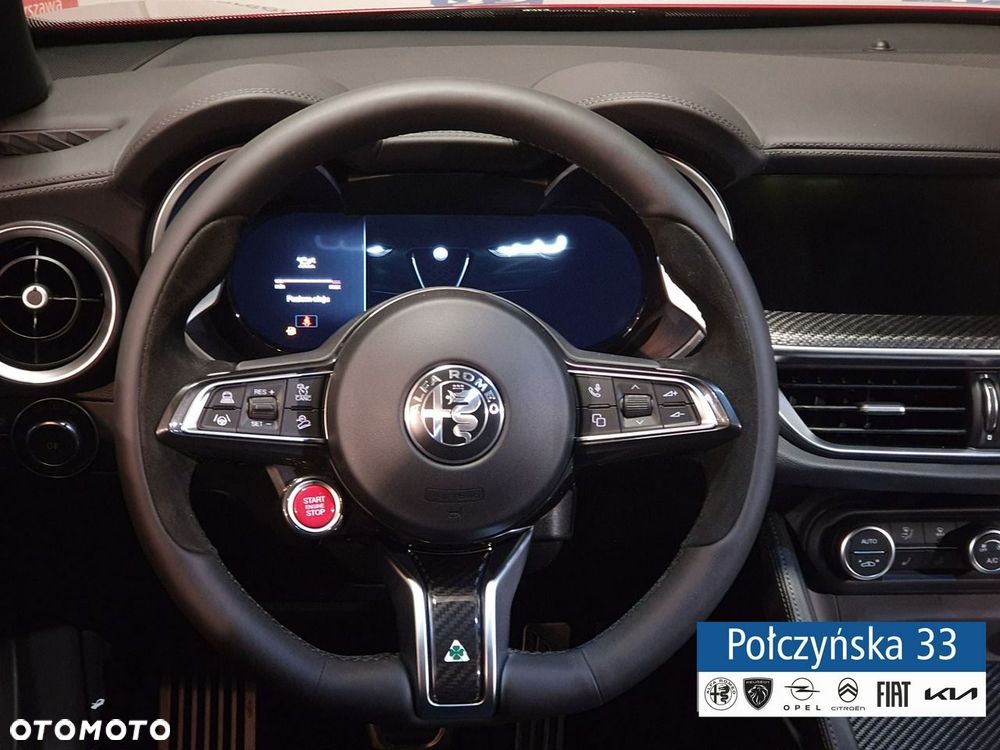 Alfa Romeo Stelvio - 26