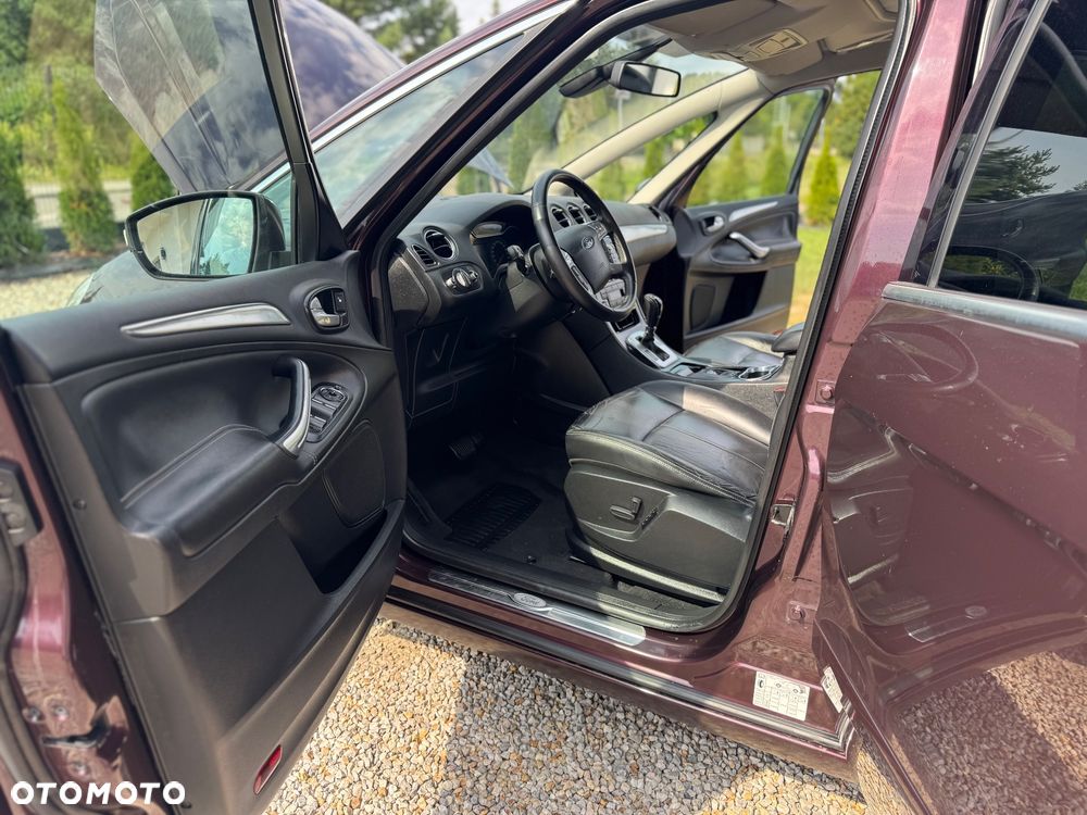 Ford S-Max 2.0 TDCi DPF Titanium - 24