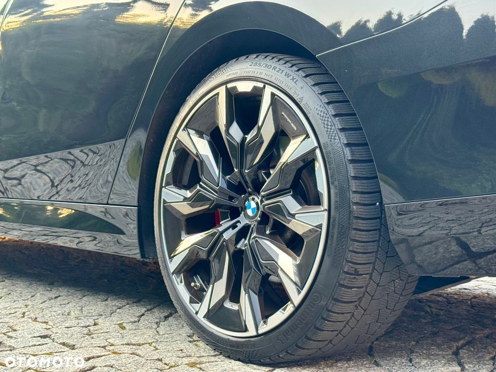 BMW Seria 5 520d xDrive mHEV M Sport - 10