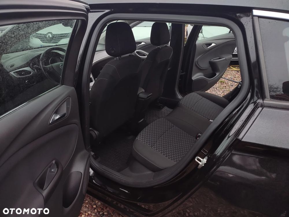 Opel Astra 1.4 T 120 Lat S&S - 17