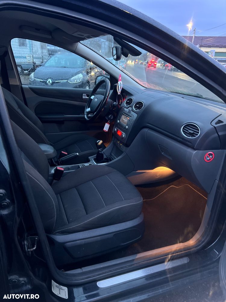 Ford Focus 1.6 TDCI DPF Start-Stopp-System Titanium - 7