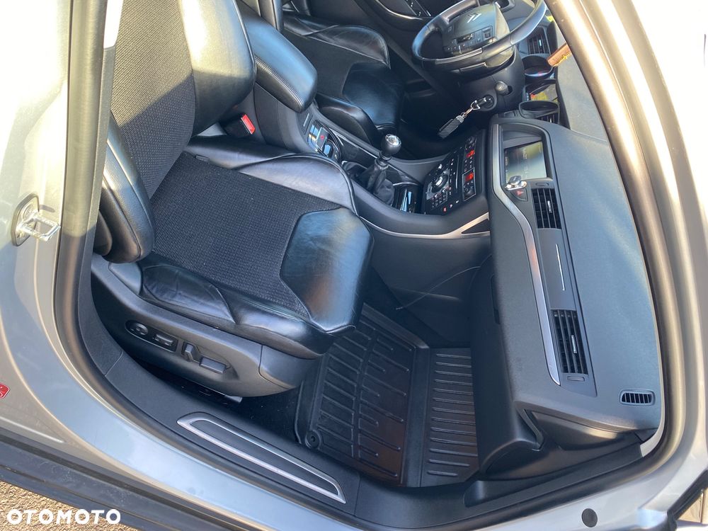 Citroën C5 2.0 HDi Exclusive - 17