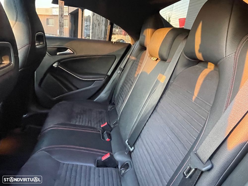 Mercedes-Benz CLA 220 d 7G-DCT AMG Line - 8