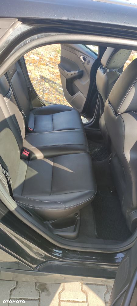 Ford Focus 2.0 EcoBoost ST mit Leder-Sport-Paket - 10