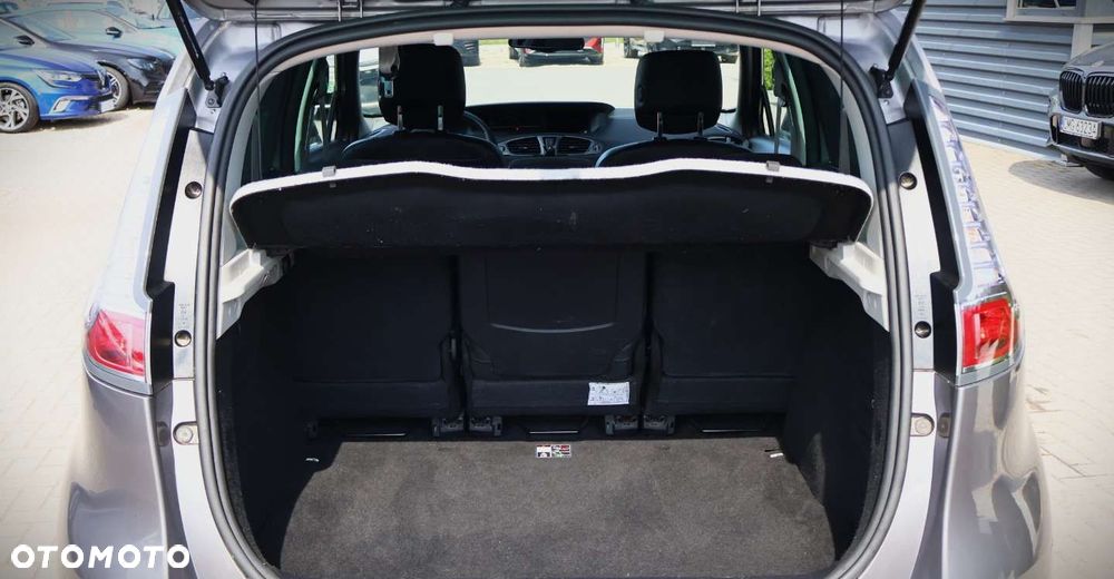 Renault Scenic - 20