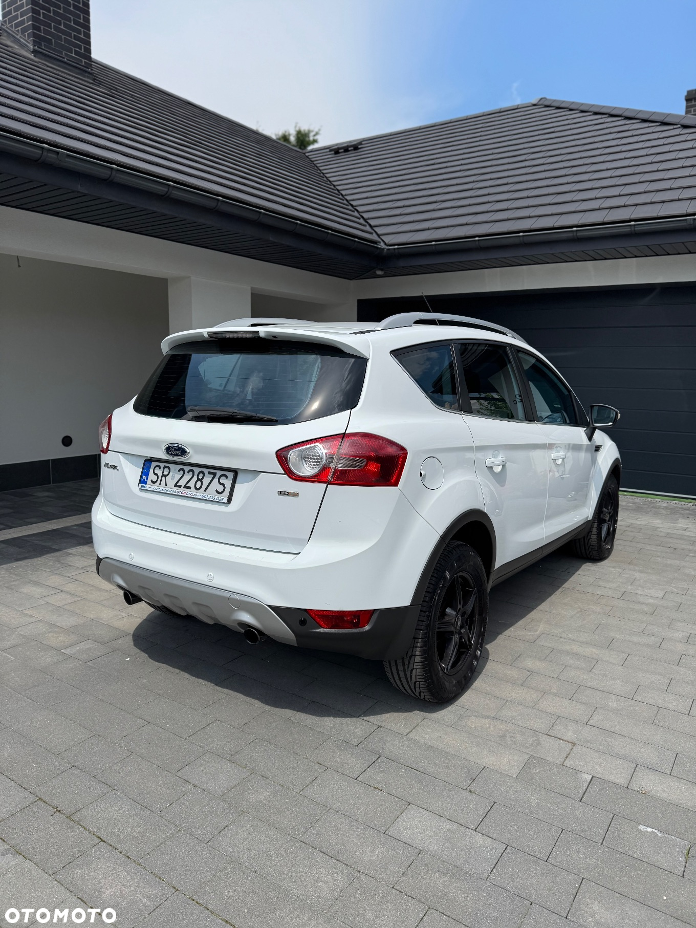 Ford Kuga 2.0 TDCi Titanium - 6
