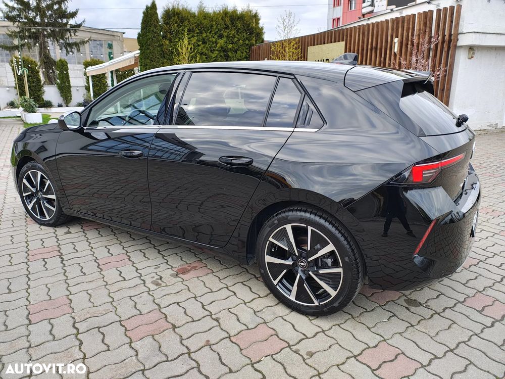 Opel Astra Sport Tourer 1.2L Turbo Start/Stop Business Edition - 10