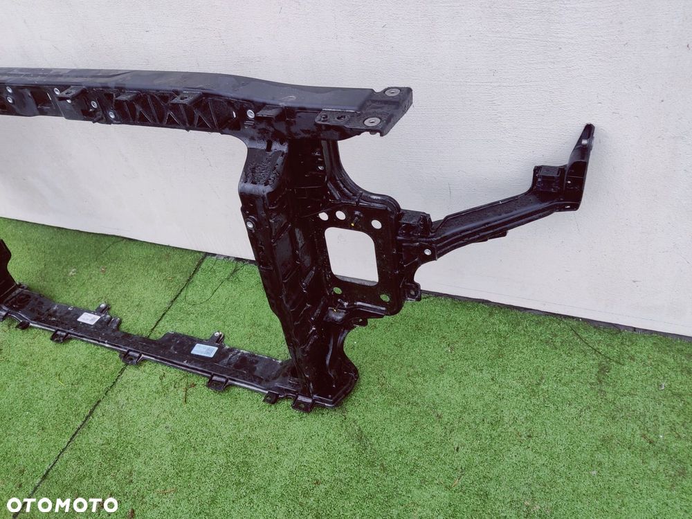 Pas przedni Hyundai i30 3 - 4