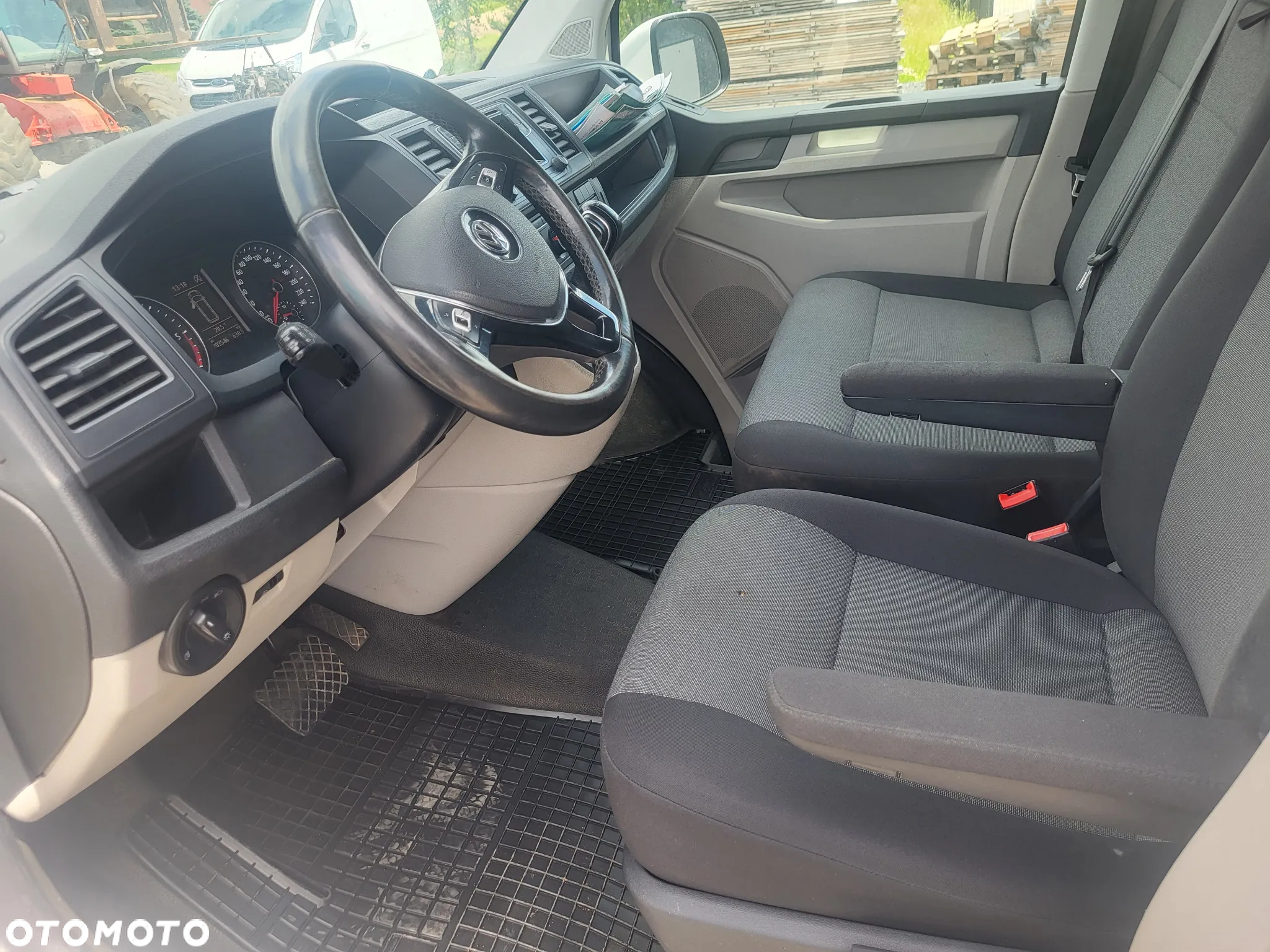 Volkswagen T6 TRANSPORTER - 8