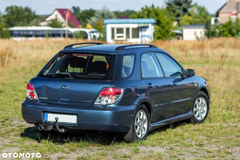 Subaru Impreza 1.5R - 3