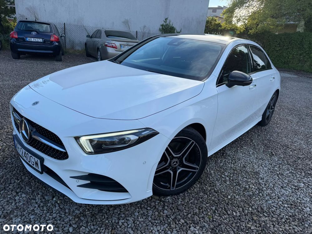 Mercedes-Benz Klasa A 220 4-Matic AMG Line 7G-DCT - 25